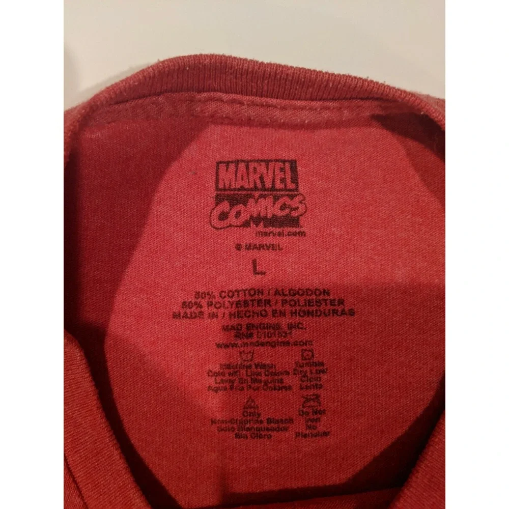 Men's Marvel Comics Red Avengers Tee shirt, Cotton/Polyester, Spider Man, Hulk - Picture 3 of 3
